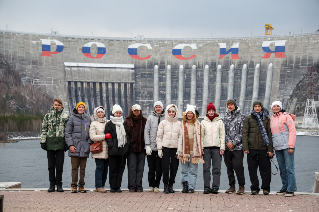 photo_2025-12-05_12-46-00.jpg photo_2025-12-05_12-46-00.jpg