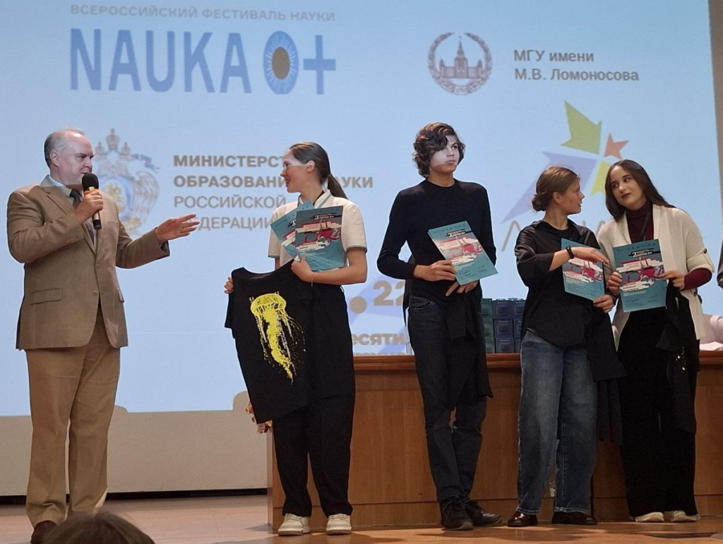 photo_2025-10-15_16-08-50 (3).jpg