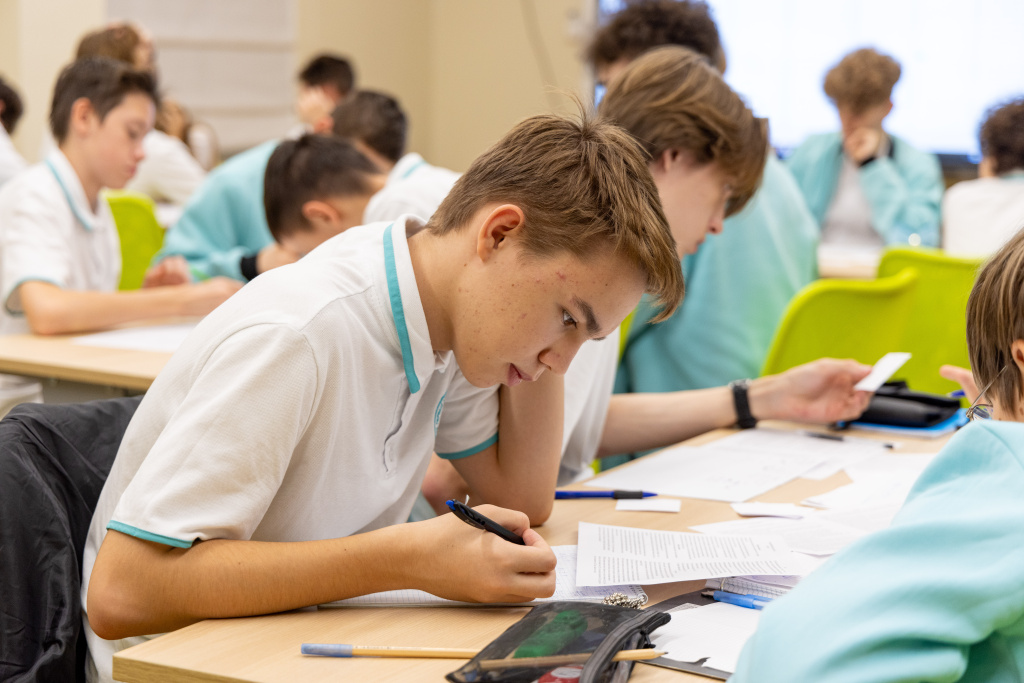 img-282.jpg img-282.jpg