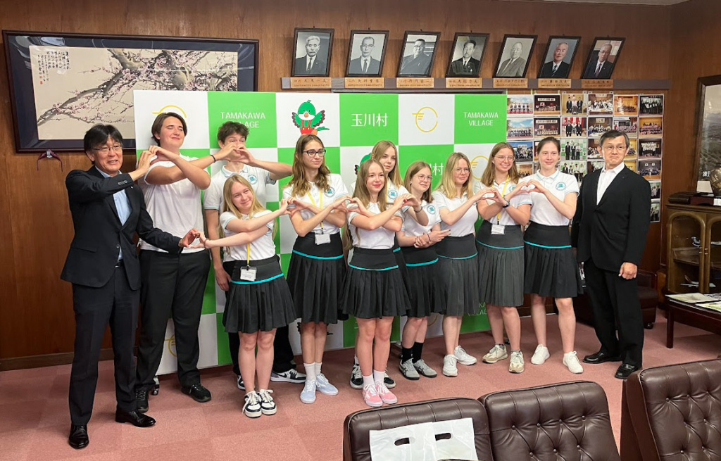 IMG_1202.jpg IMG_1202.jpg