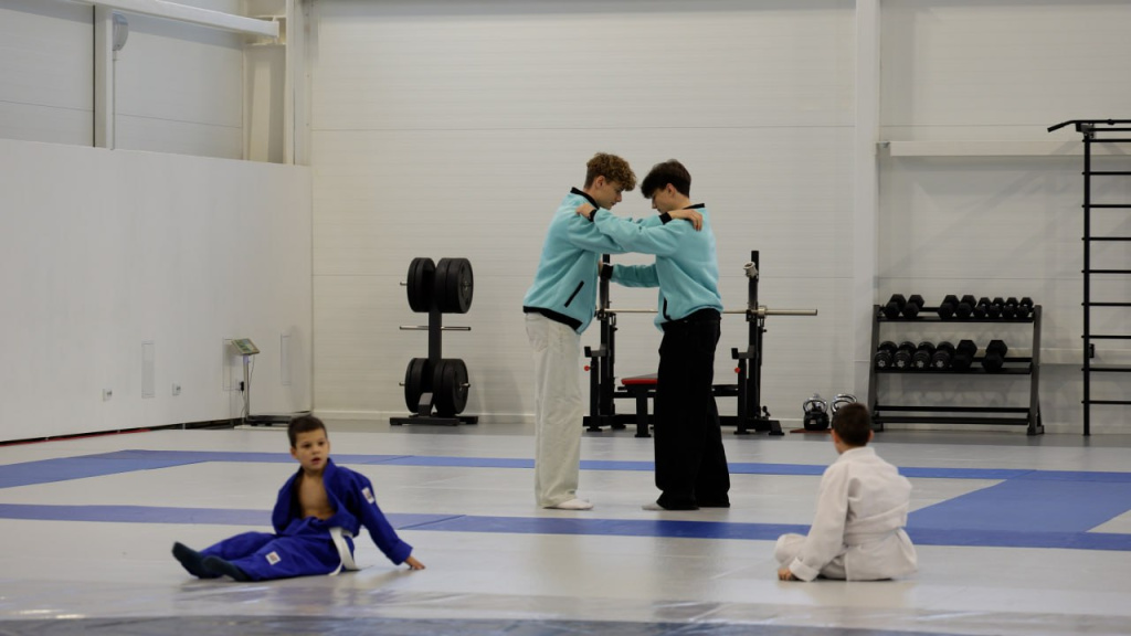 photo_2025-12-02_17-29-06.jpg photo_2025-12-02_17-29-06.jpg