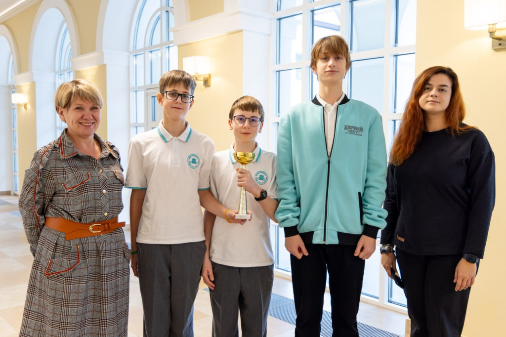 photo_2025-12-13_17-42-31.jpg photo_2025-12-13_17-42-31.jpg