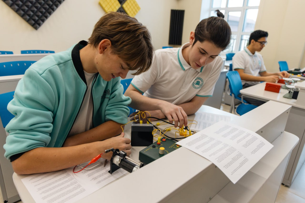 photo_2025-12-13_17-42-59.jpg photo_2025-12-13_17-42-59.jpg