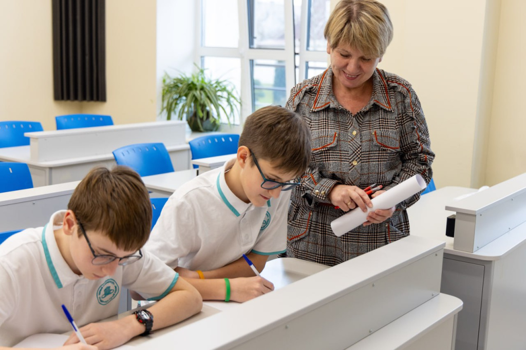 photo_2025-12-13_17-43-48.jpg photo_2025-12-13_17-43-48.jpg