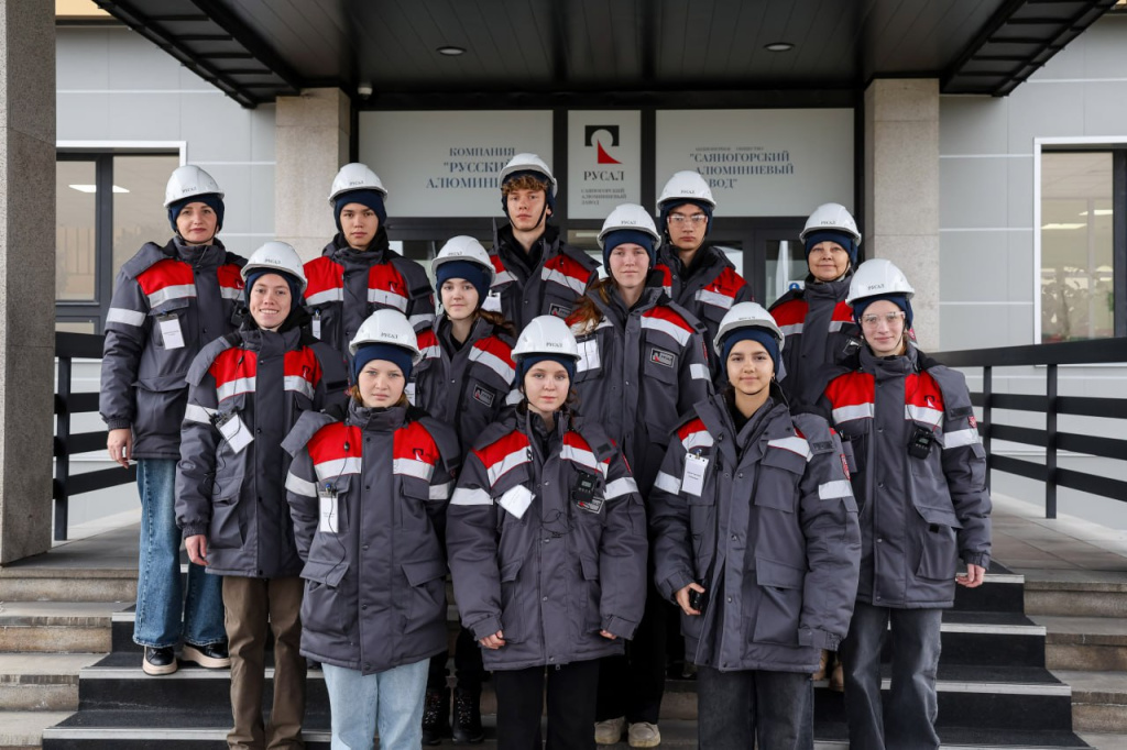 photo_2025-12-04_10-57-50.jpg photo_2025-12-04_10-57-50.jpg