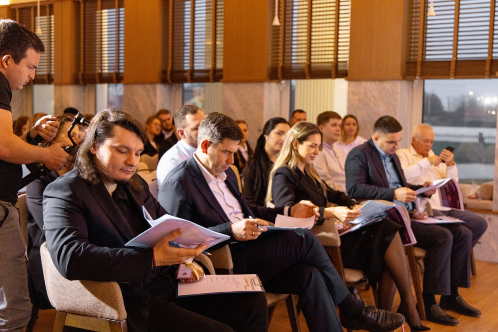 photo_2025-12-20_13-38-44.jpg photo_2025-12-20_13-38-44.jpg